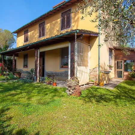 Locazione Turistica Maria Vittoria Vakantiehuis *